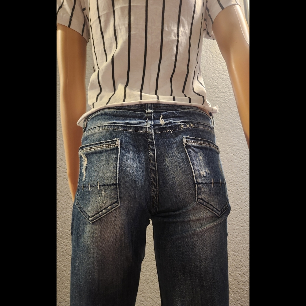 Machine Distressed Jeans - Picture 6 of 16